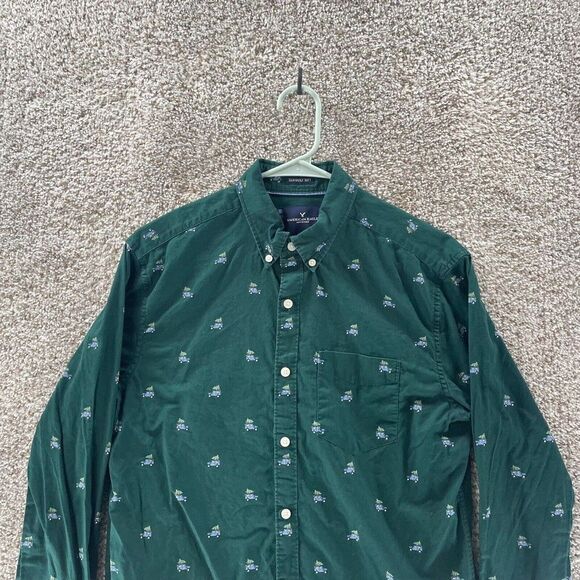 American Eagle Shirt Adult Small Green Christmas Tree Car Pattern Button Up Logo - Picture 3 of 12